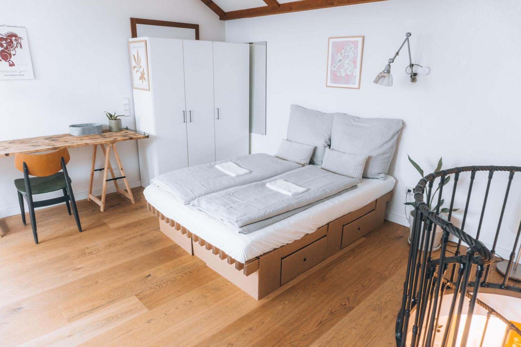 Raum Life - Loftwohnung Am Park Apartment