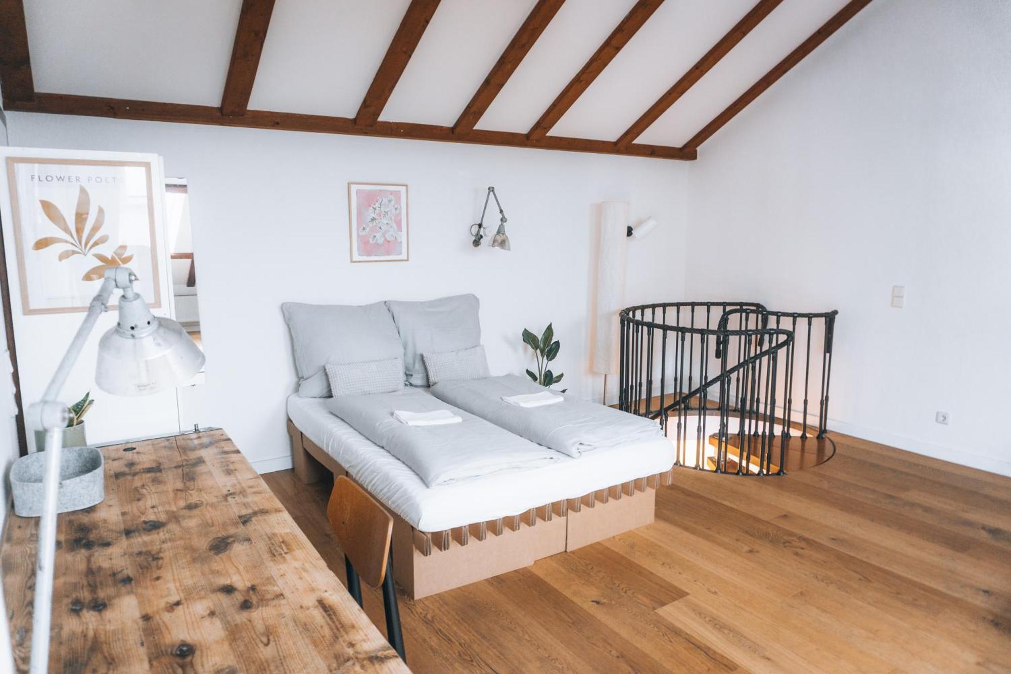 Apartment Raum Life - Loftwohnung Am Park Regensburg
